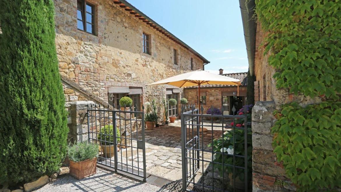 Abbadia Wine Relais Bed and Breakfast Montefollonico Buitenkant foto